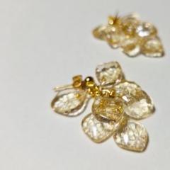 アレルギー対応**ペタル・ピアス/シャンパン　　2点目～¥200お値引き