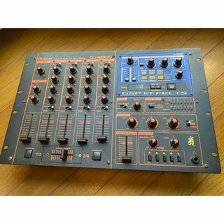 Roland DJ-2000